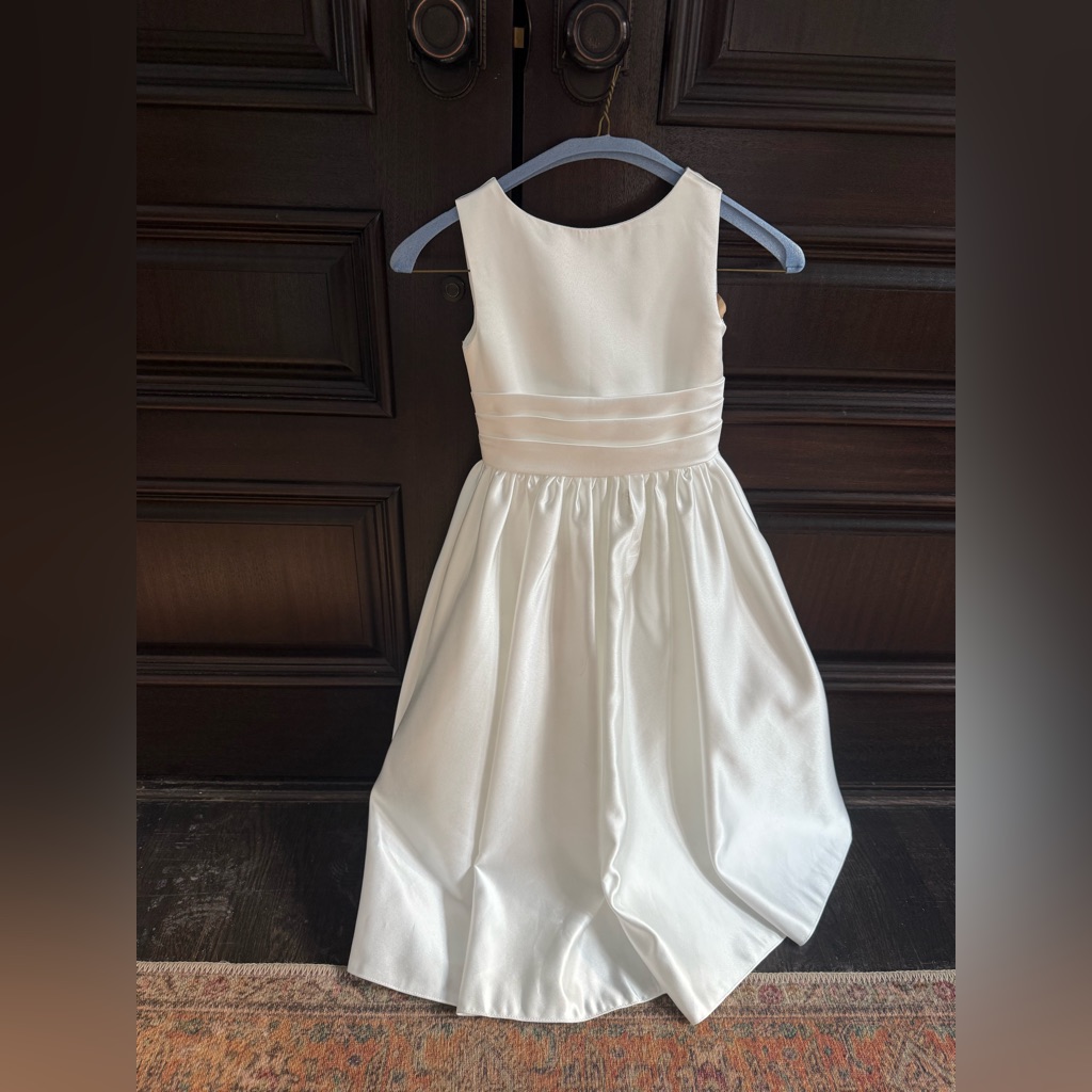 Elegant White Sleeveless Kids Dress (Flower Girl)
